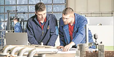 Schülerpraktikanten bei der Arbeit